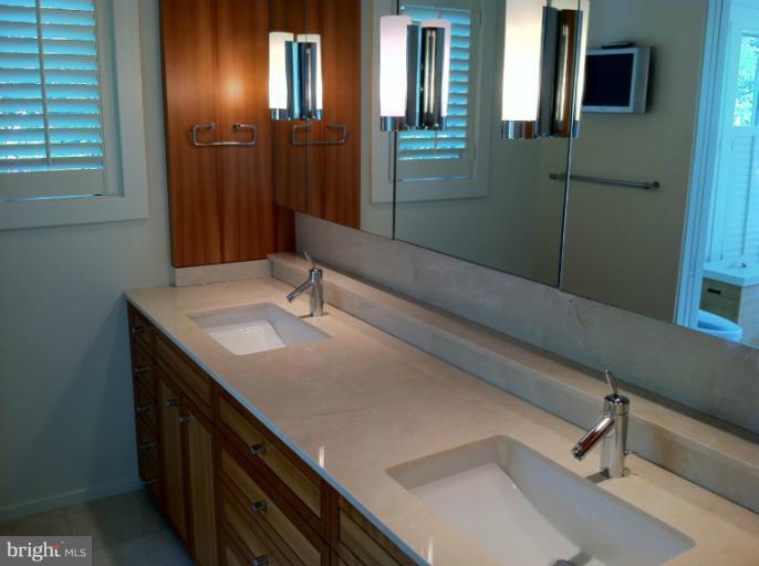1408 Ruxton Road Towson, MD 21204 - Photo 13 of 29 Master bathroom double sink vanity
