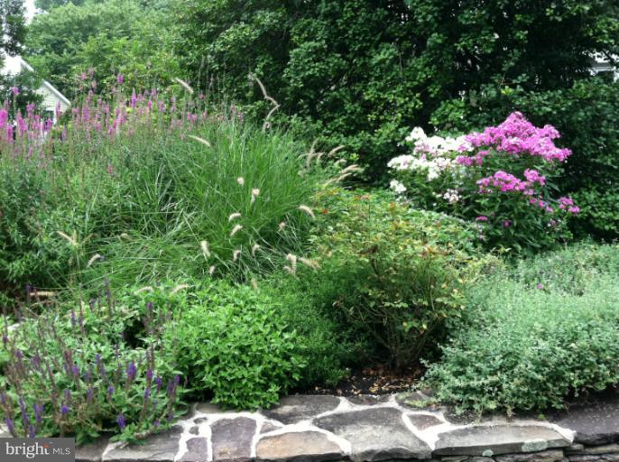 1408 Ruxton Road Towson, MD 21204 - Photo 18 of 29 Stone walls & custom plantings