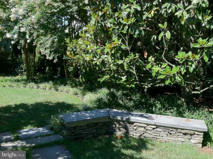 1408 Ruxton Road Towson, MD 21204 - Photo 25 of 29 Fantastic gardens