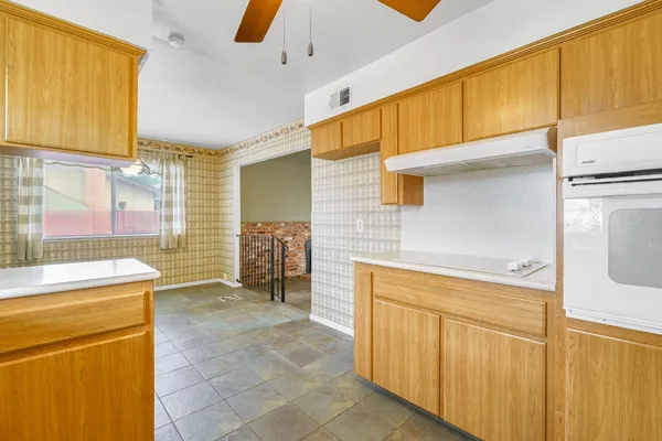 $439,000 | 1606 Barstow Avenue, Clovis, CA 93611