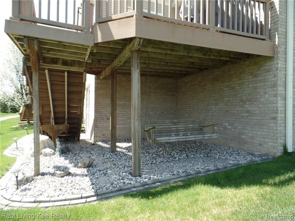 1910 Dunham Drive, Unit 11 Rochester, MI 48306 - Photo 9 of 58 SAM_1318.JPG