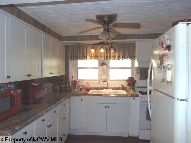 1461 Vegan Road Ellamore, WV 26267 - Photo 3 of 20 Gallery Image 3