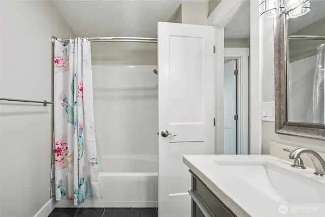 $645,000 | 10214 Northwest 11th Avenue, Vancouver, WA 98685