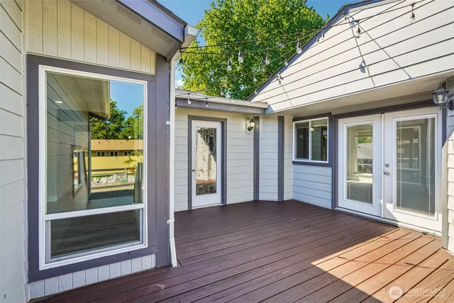 $645,000 | 10214 Northwest 11th Avenue, Vancouver, WA 98685