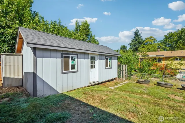 $645,000 | 10214 Northwest 11th Avenue, Vancouver, WA 98685