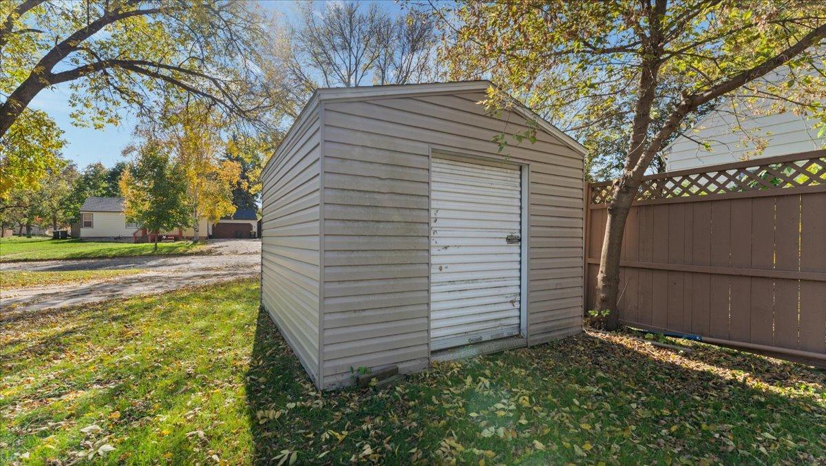 900 13th Avenue Southwest Willmar, MN 56201 - Photo 36 of 52