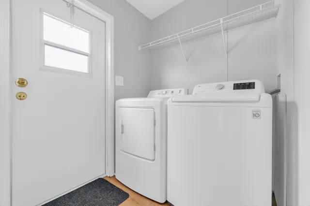 $2,300 | 22937 Seaspray Place, Boca Raton, FL 33428