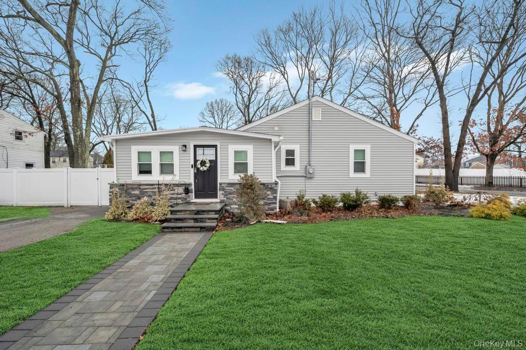 2 Wheeler Road Centereach, NY 11720 - Photo 2 of 28