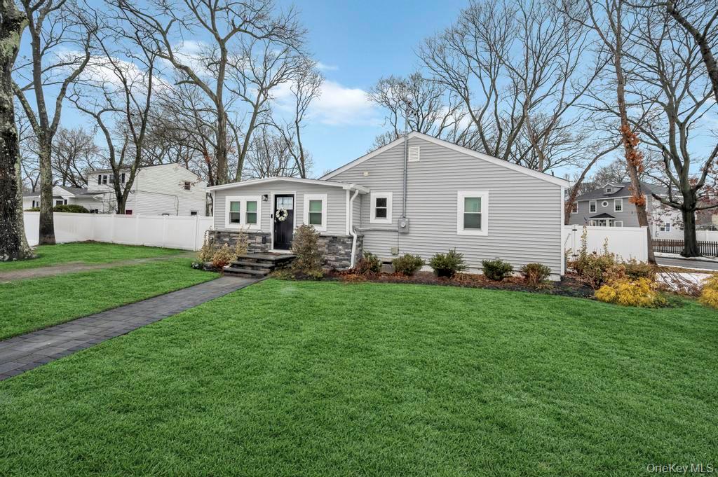 2 Wheeler Road Centereach, NY 11720 - Photo 3 of 28