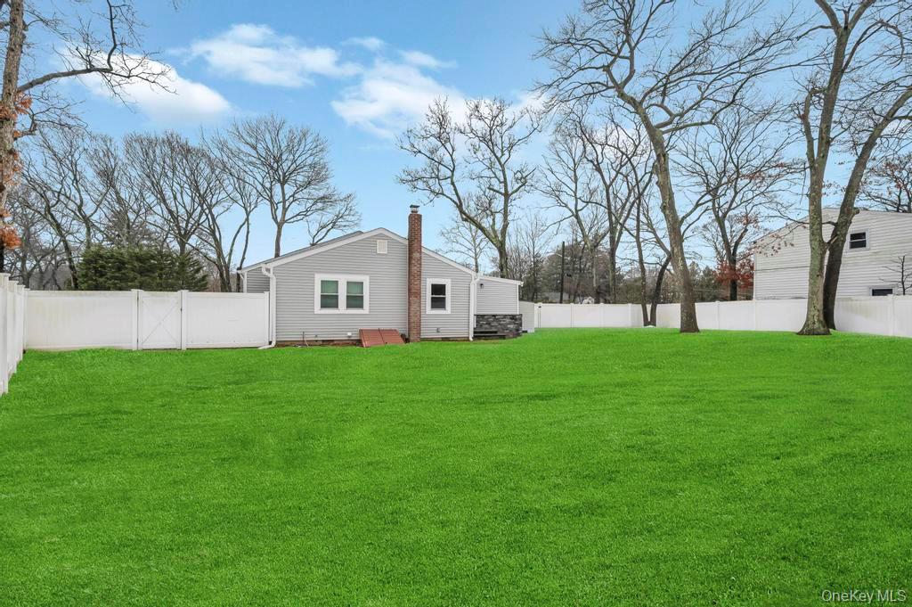 2 Wheeler Road Centereach, NY 11720 - Photo 8 of 28