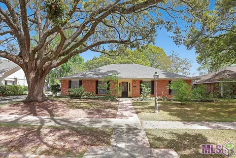 $365,000 | 991 Colonial Drive, Baton Rouge, LA 70806