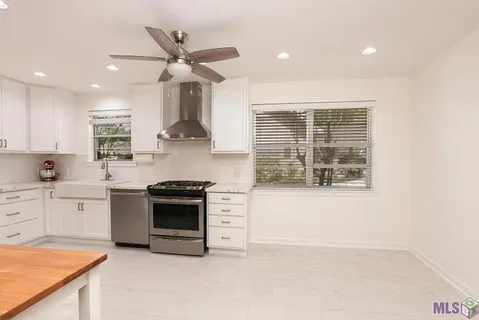 $355,000 | 991 Colonial Drive, Baton Rouge, LA 70806