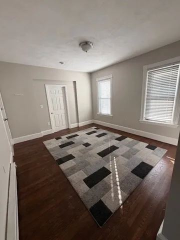 $2,600 | 132 Chelsea Street, Unit 1, Boston, MA 02128