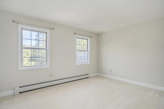 $699,900 | 27 Pole Bridge Road, Newtown, CT 06482