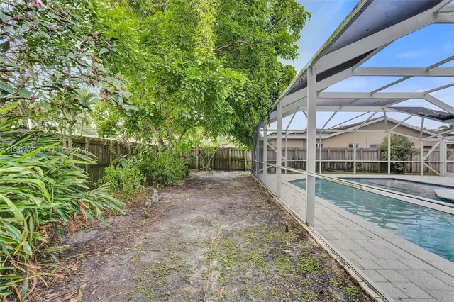 $749,900 | 7420 Southwest 13th Street, Plantation, FL 33317