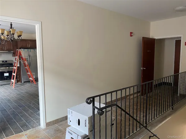 $2,400 | 21 Cedar Swamp Road, Glen Cove, NY 11542