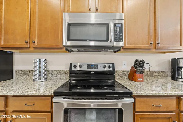 $277,500 | 1500 Calming Water Drive, Unit 2204, Fleming Island, FL 32003