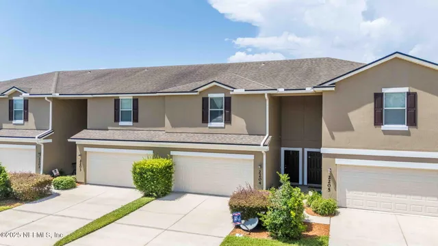 $277,500 | 1500 Calming Water Drive, Unit 2204, Fleming Island, FL 32003