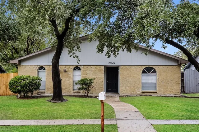 $2,070 | 2941 Rolling Hills Drive, Carrollton, TX 75007