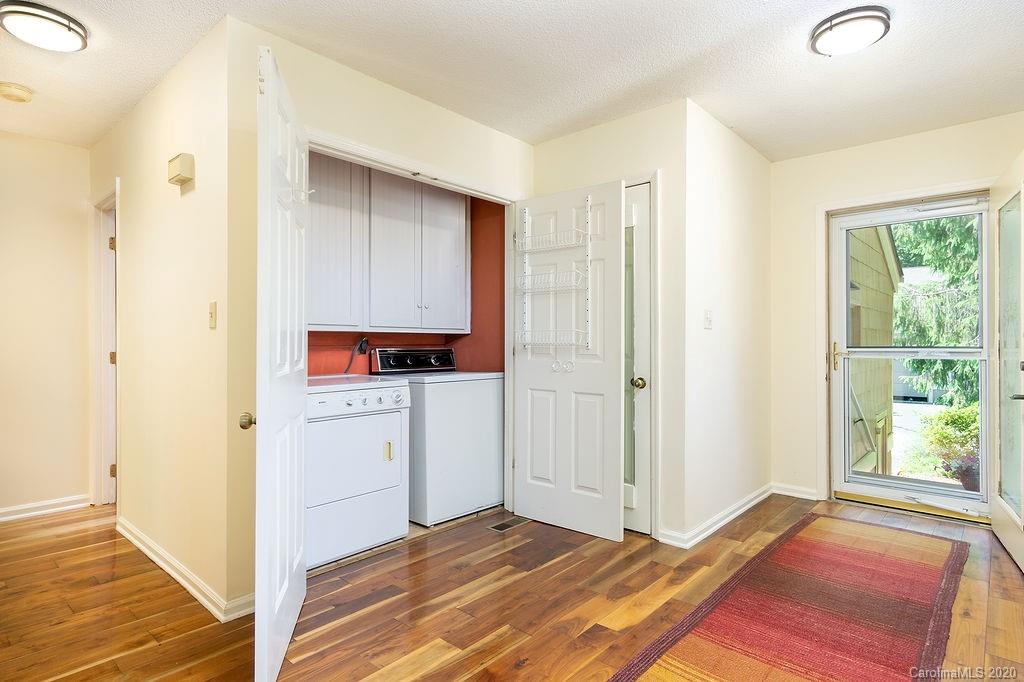 107 Beaver Ridge Road, Unit 107 Asheville, NC 28804 - Photo 14 of 30 Gallery Image 14