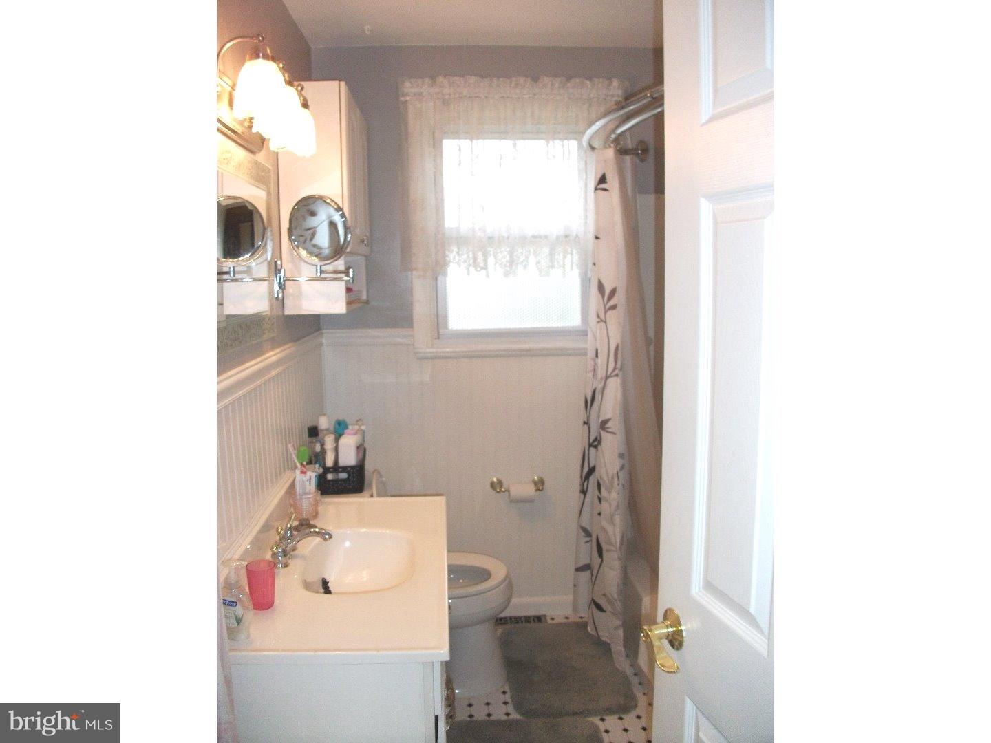 109 South Lenola Road Moorestown, NJ 08057 - Photo 6 of 15 Gallery Image 6