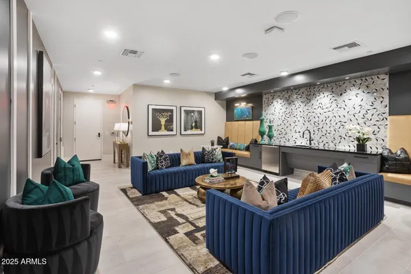 $1,564 | 1225 North Arizona Avenue, Unit A1 1, Gilbert, AZ 85233