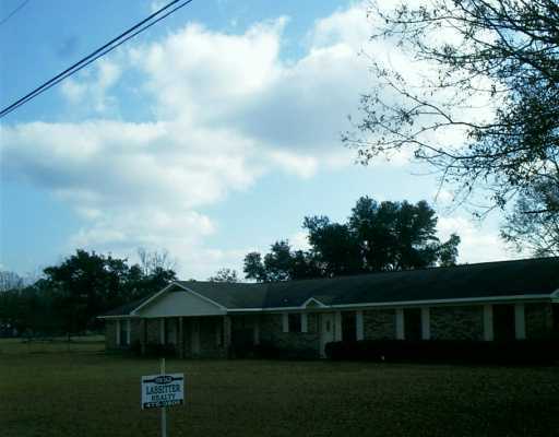 2222 Hardy Parker Road Moss Point, MS 39562 - Photo 1 of 1 Primary Photo