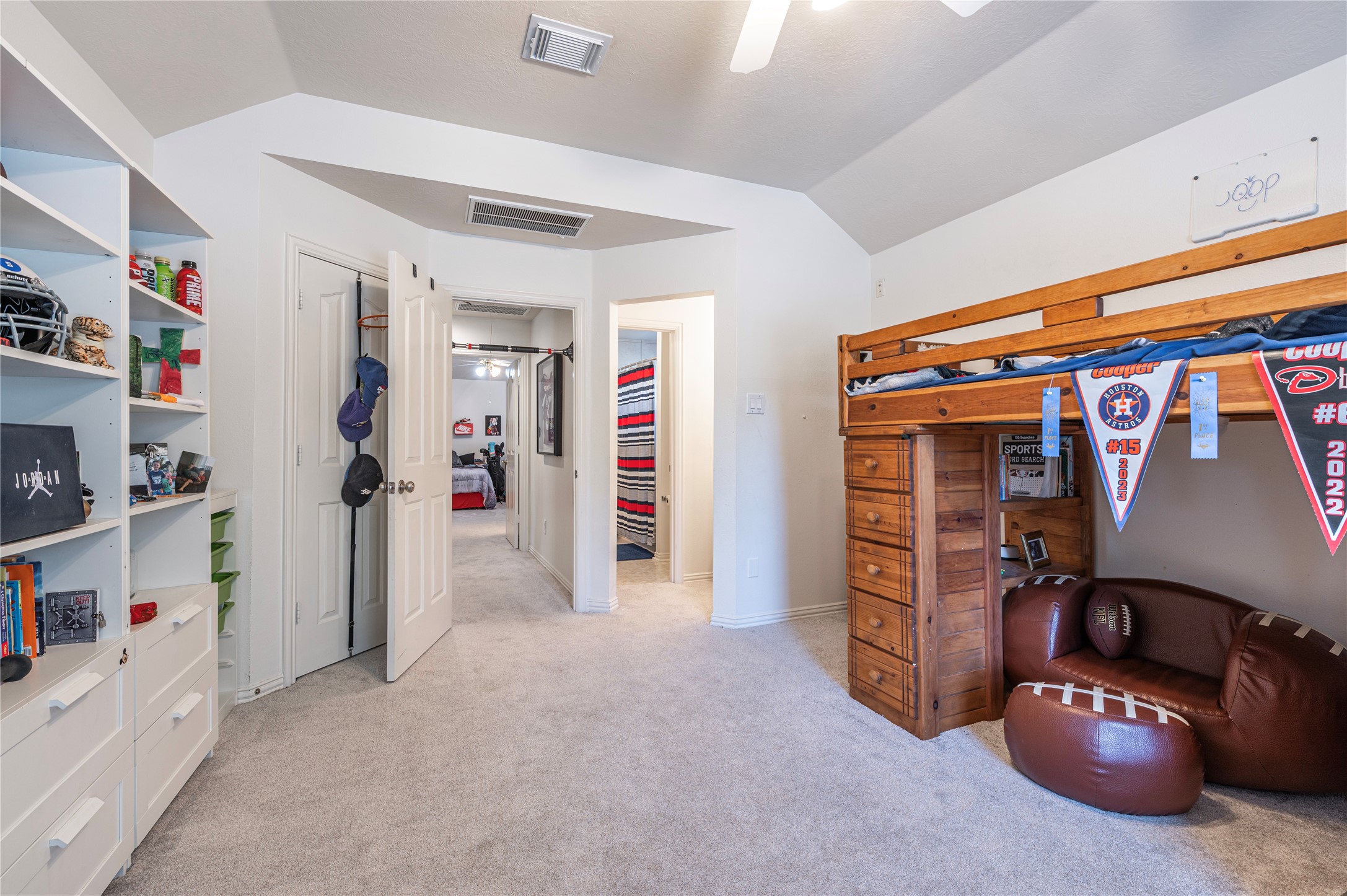 700 Red Oak Lane Friendswood, TX 77546 - Photo 33 of 48