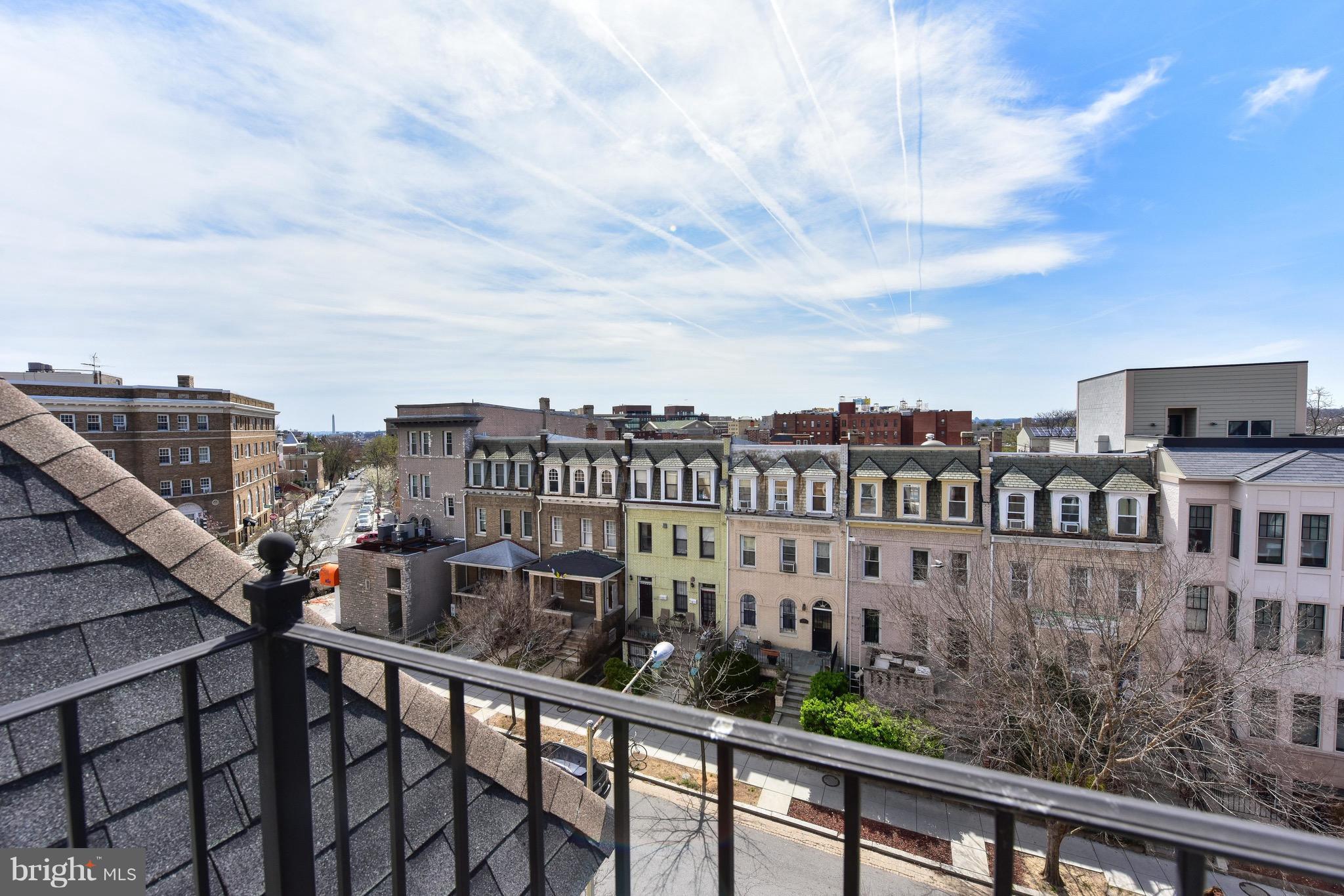 2713 Ontario Road Northwest, Unit 4 Washington, DC 20009 - Photo 18 of 25 a view of a balcony with city view