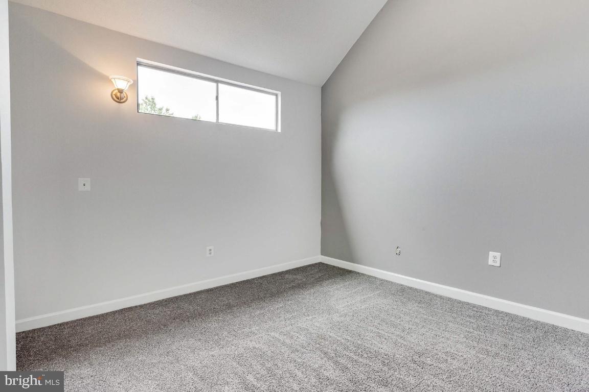 15601 Dorset Road, Unit 11 Laurel, MD 20707 - Photo 20 of 31 Loft
