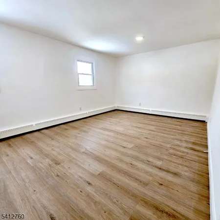 $3,300 | 8 Berry Street, Unit 2, Dover, NJ 07801