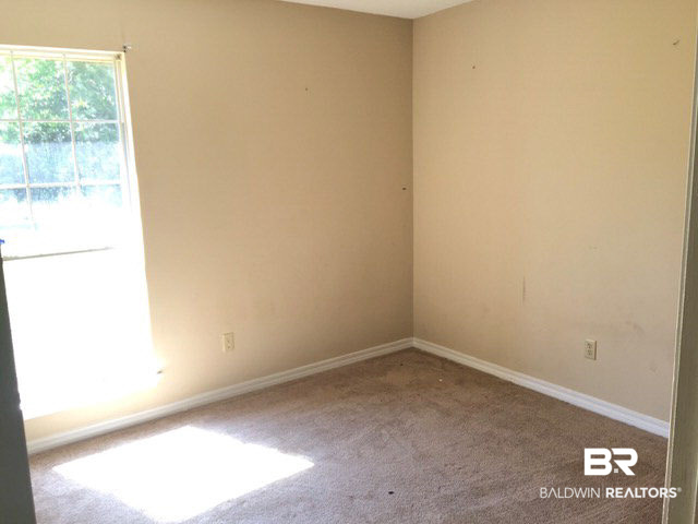 24872 Jemison Road Daphne, AL 36526 - Photo 9 of 11 Guest Bedroom