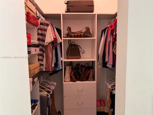 $3,700 | 8611 Northwest 51st Court, Lauderhill, FL 33351