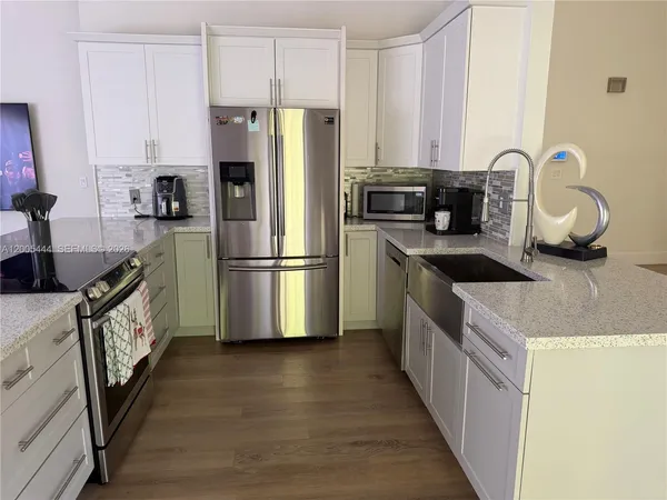 $3,700 | 8611 Northwest 51st Court, Lauderhill, FL 33351