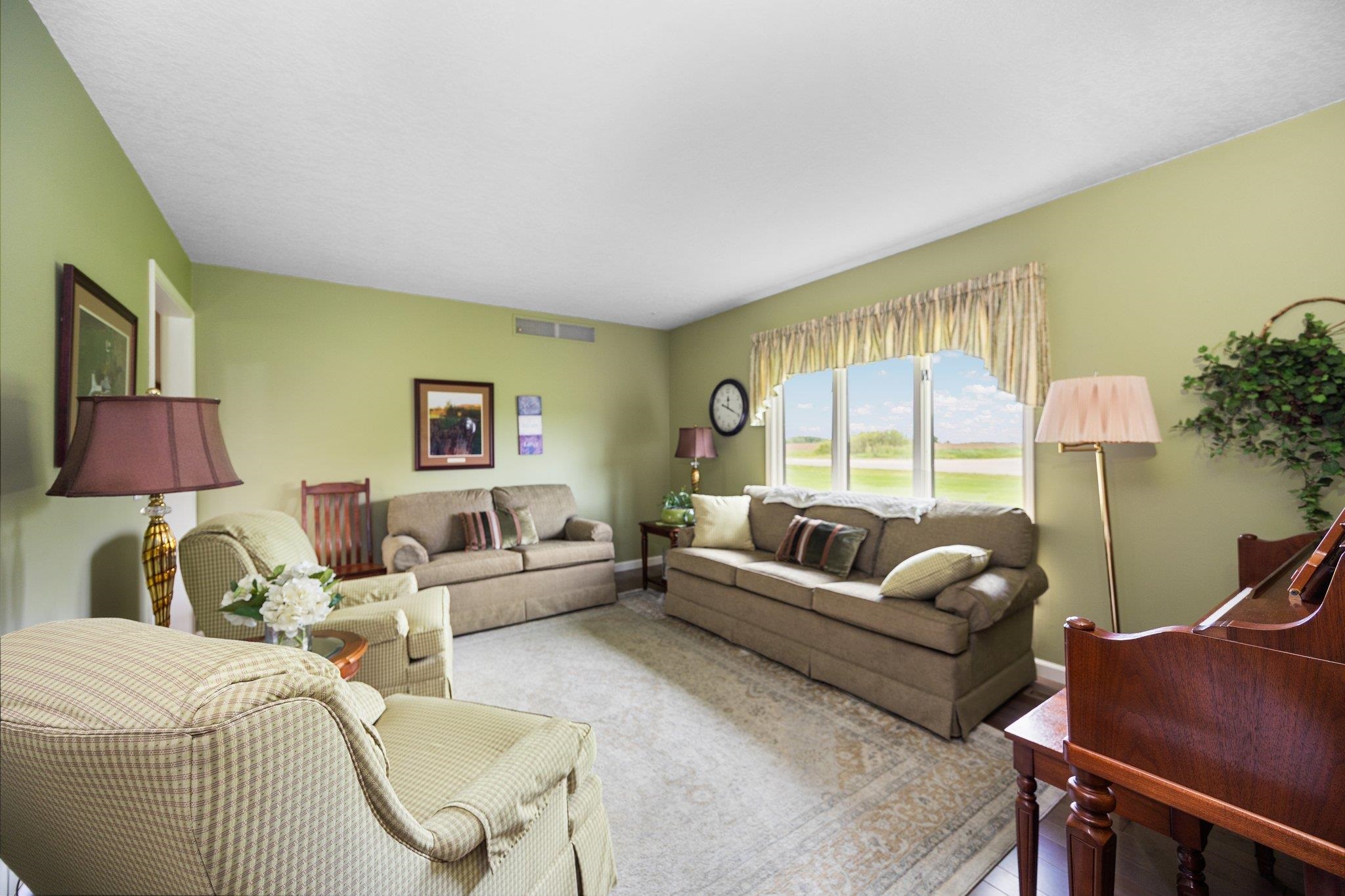5030 South Isabella Road Mount Pleasant, MI 48858 - Photo 16 of 99 1942877-527D23E1-D2D3-4BB5-8E09-CF8E28A03EF7.JPG