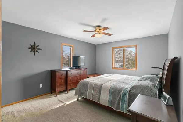 $439,500 | 640 Mooreland Cir Drive, Portage, WI 53901