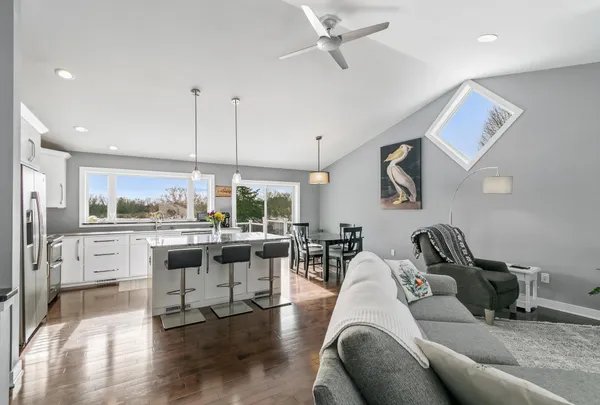 $439,500 | 640 Mooreland Cir Drive, Portage, WI 53901