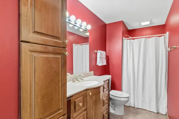 $439,500 | 640 Mooreland Cir Drive, Portage, WI 53901