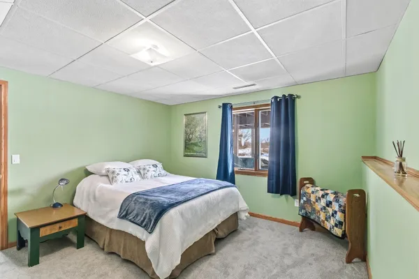 $439,500 | 640 Mooreland Cir Drive, Portage, WI 53901