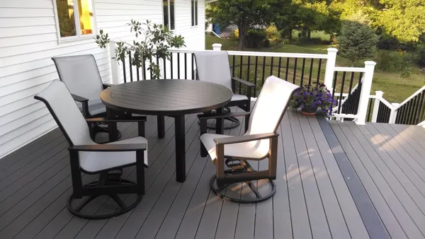 $439,500 | 640 Mooreland Cir Drive, Portage, WI 53901