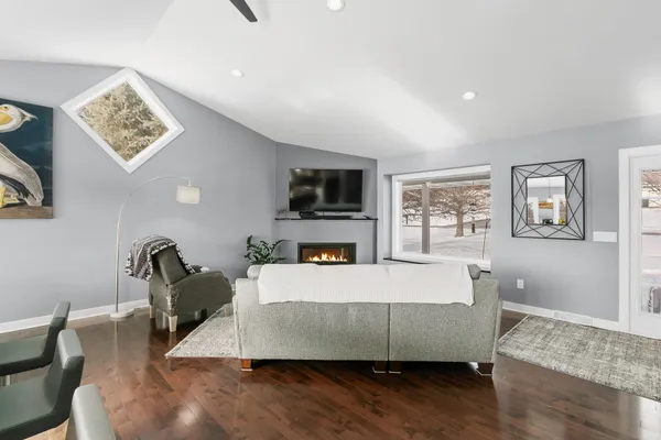 $439,500 | 640 Mooreland Cir Drive, Portage, WI 53901