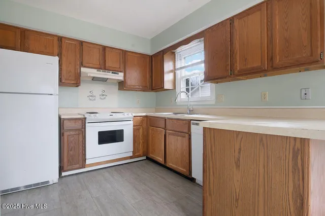 $242,000 | 2218 Bridle Trail, Midway Park, NC 28544