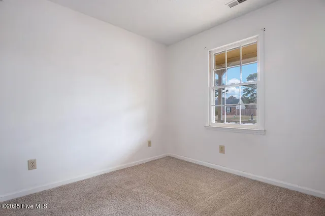 $242,000 | 2218 Bridle Trail, Midway Park, NC 28544