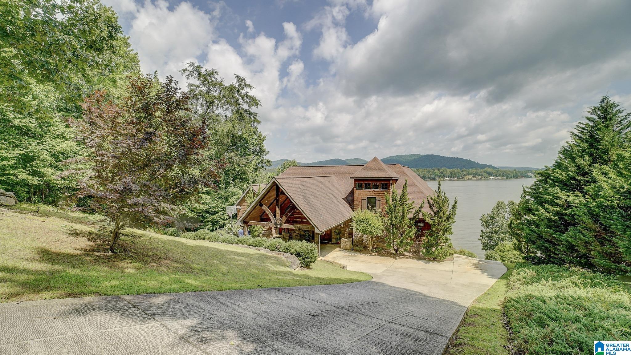 268 Boulder Point Lane Ohatchee, AL 36271 - Photo 2 of 78