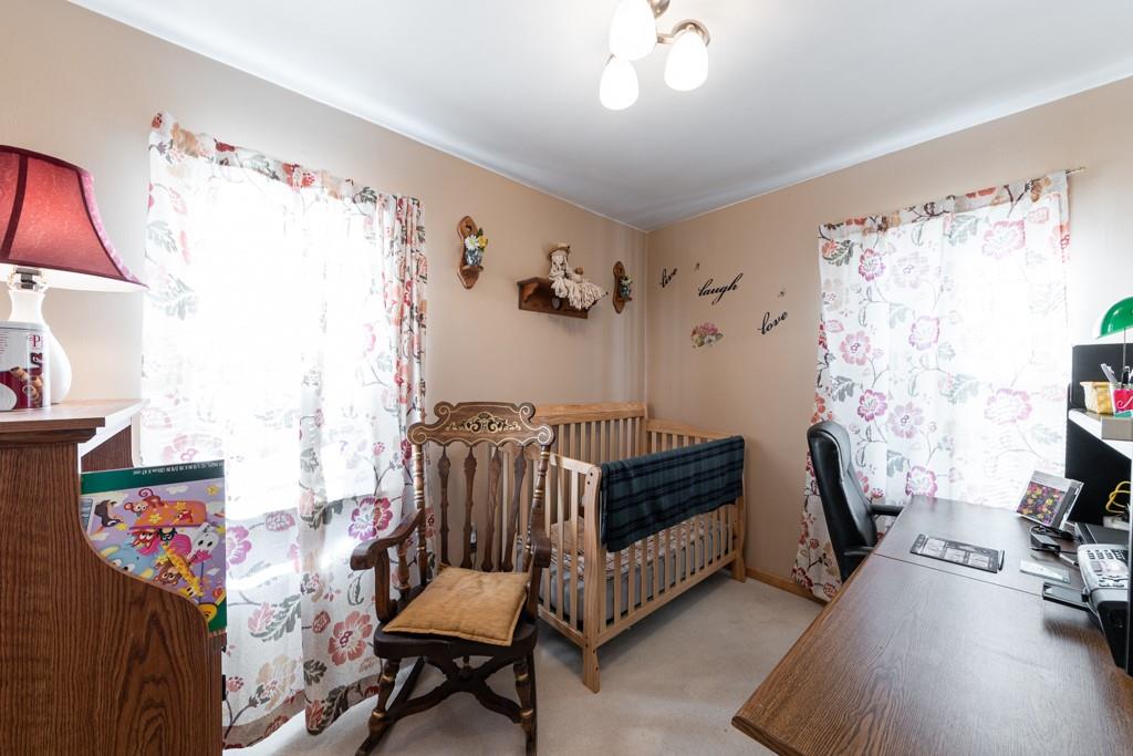 156 North Duffy Road Butler, PA 16001 - Photo 11 of 24 Gallery Image 11