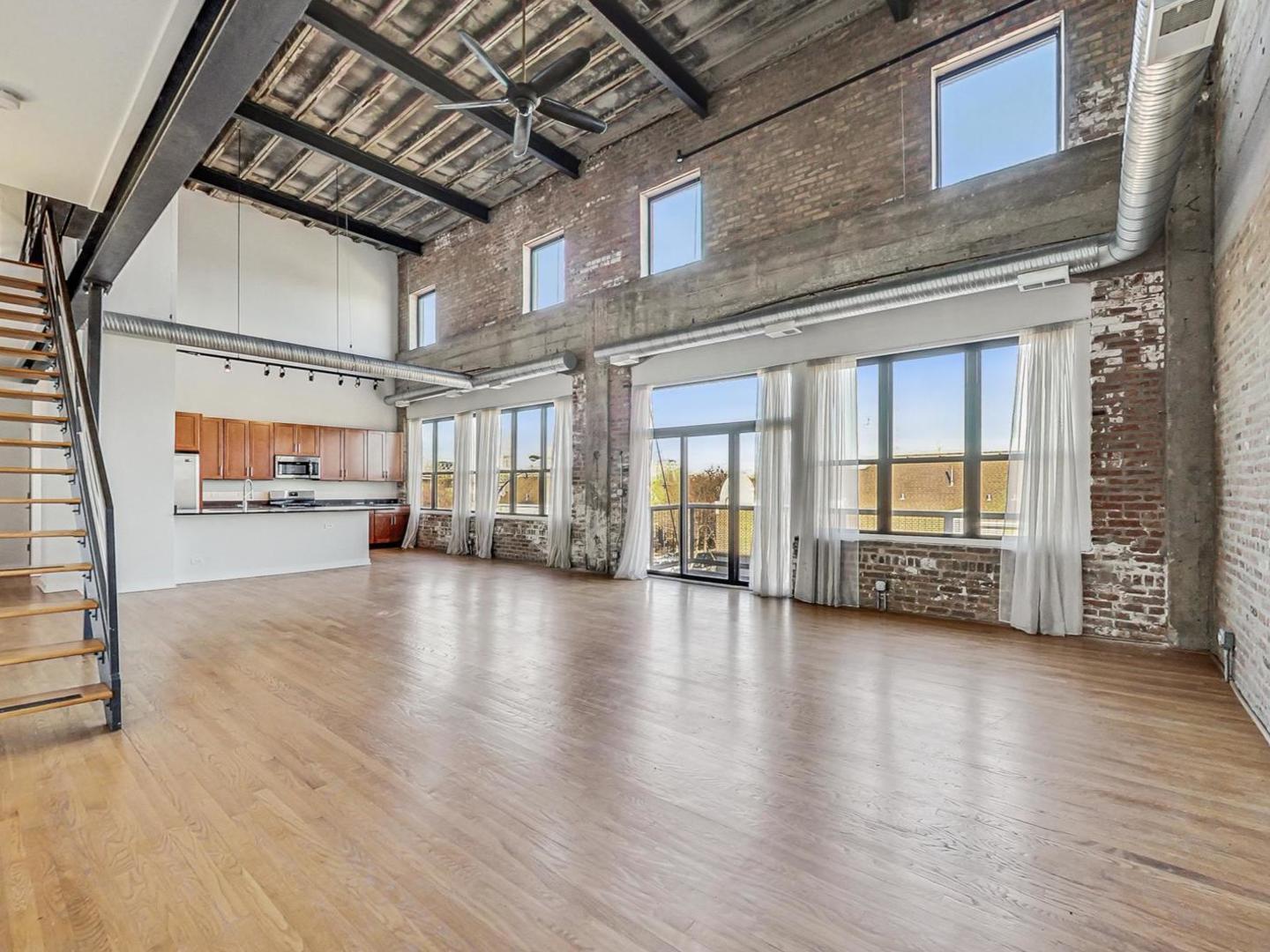 1165 East 63rd Street, Unit 304 Chicago, IL 60637 - Photo 11 of 32