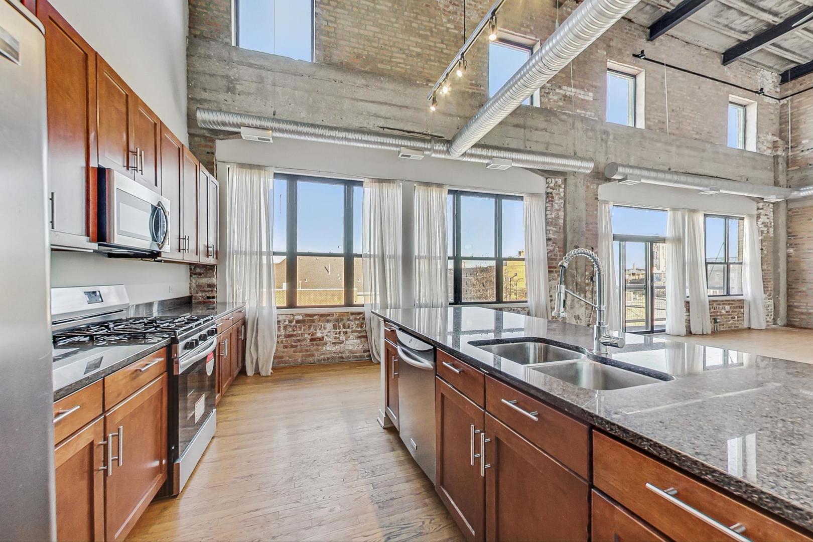 1165 East 63rd Street, Unit 304 Chicago, IL 60637 - Photo 21 of 32