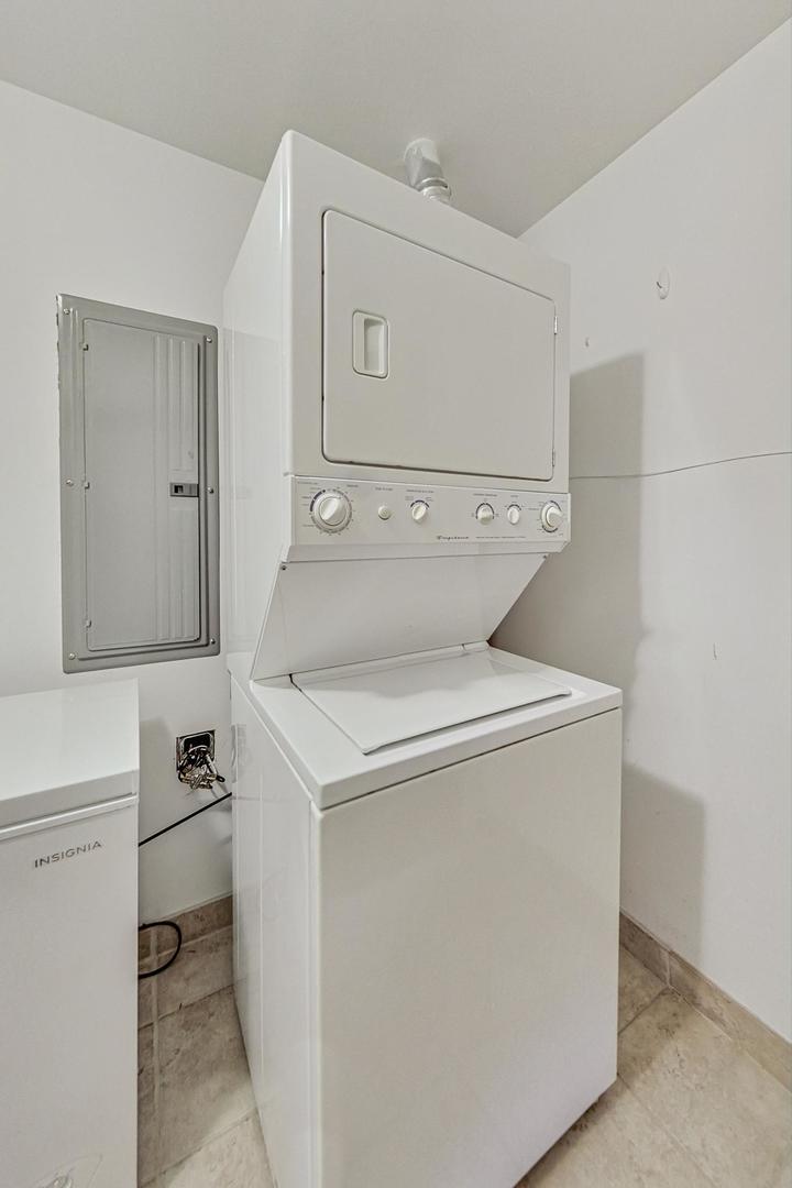 1165 East 63rd Street, Unit 304 Chicago, IL 60637 - Photo 29 of 32