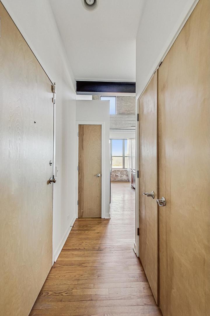 1165 East 63rd Street, Unit 304 Chicago, IL 60637 - Photo 9 of 32