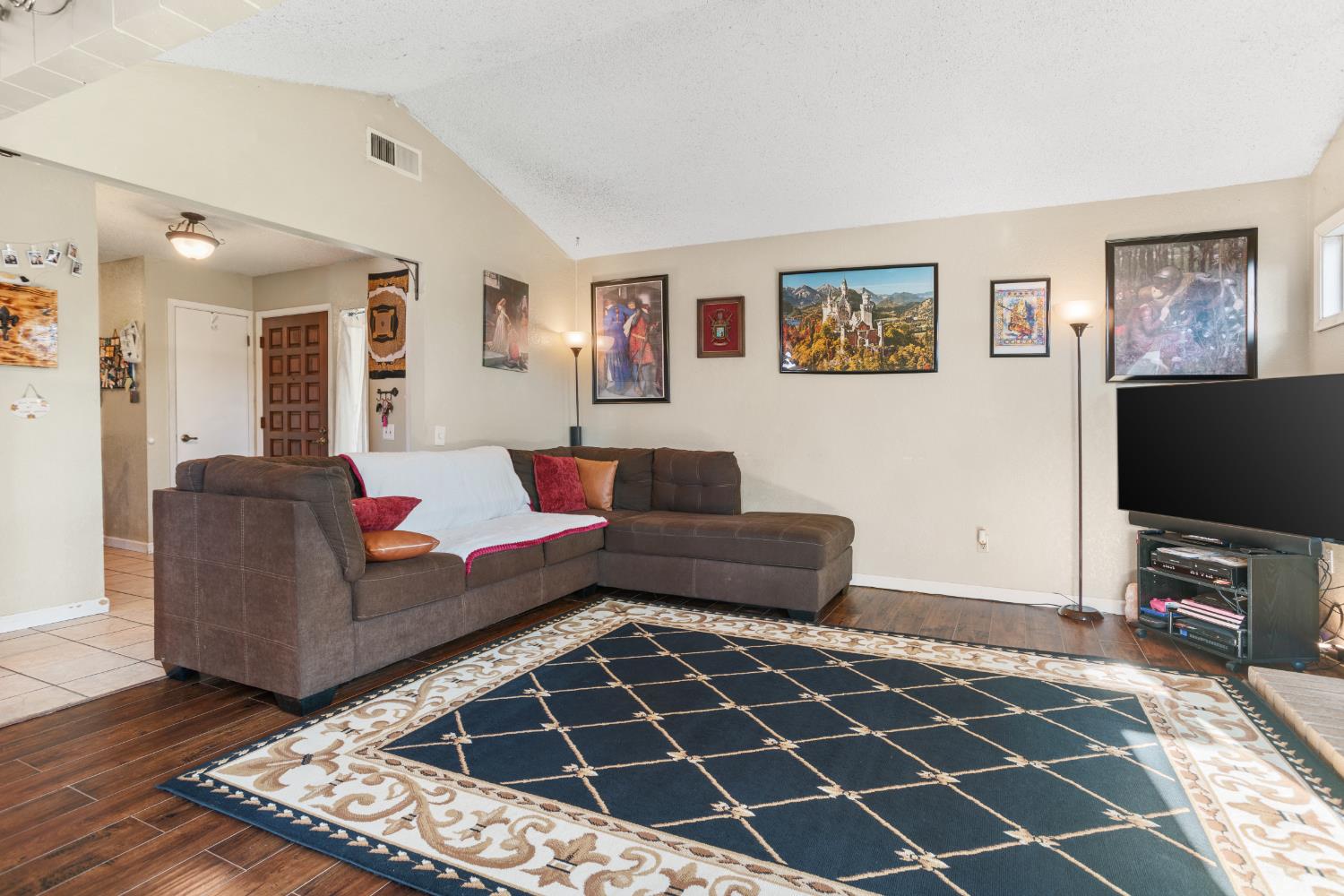 4920 Springfield Way Sacramento, CA 95841 - Photo 12 of 24